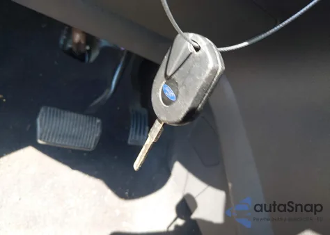 2017 Ford Escape Se из США, поврежденный, VIN 1FMCU9GDXHUC21779